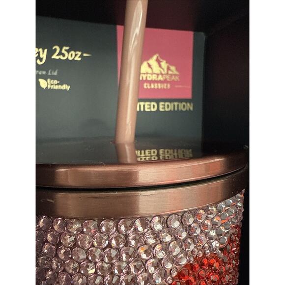 Hydrapeak Classic Journey 25oz Limited Edition Tumbler Rose Bling Red Hearts New - Picture 3 of 11